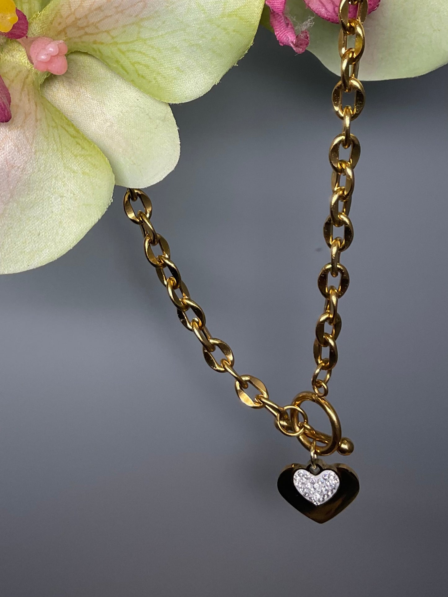 Rhinestone Heart Pendent Necklace