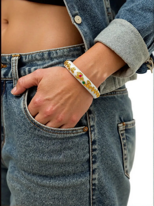 Retro White Enamel Bangle