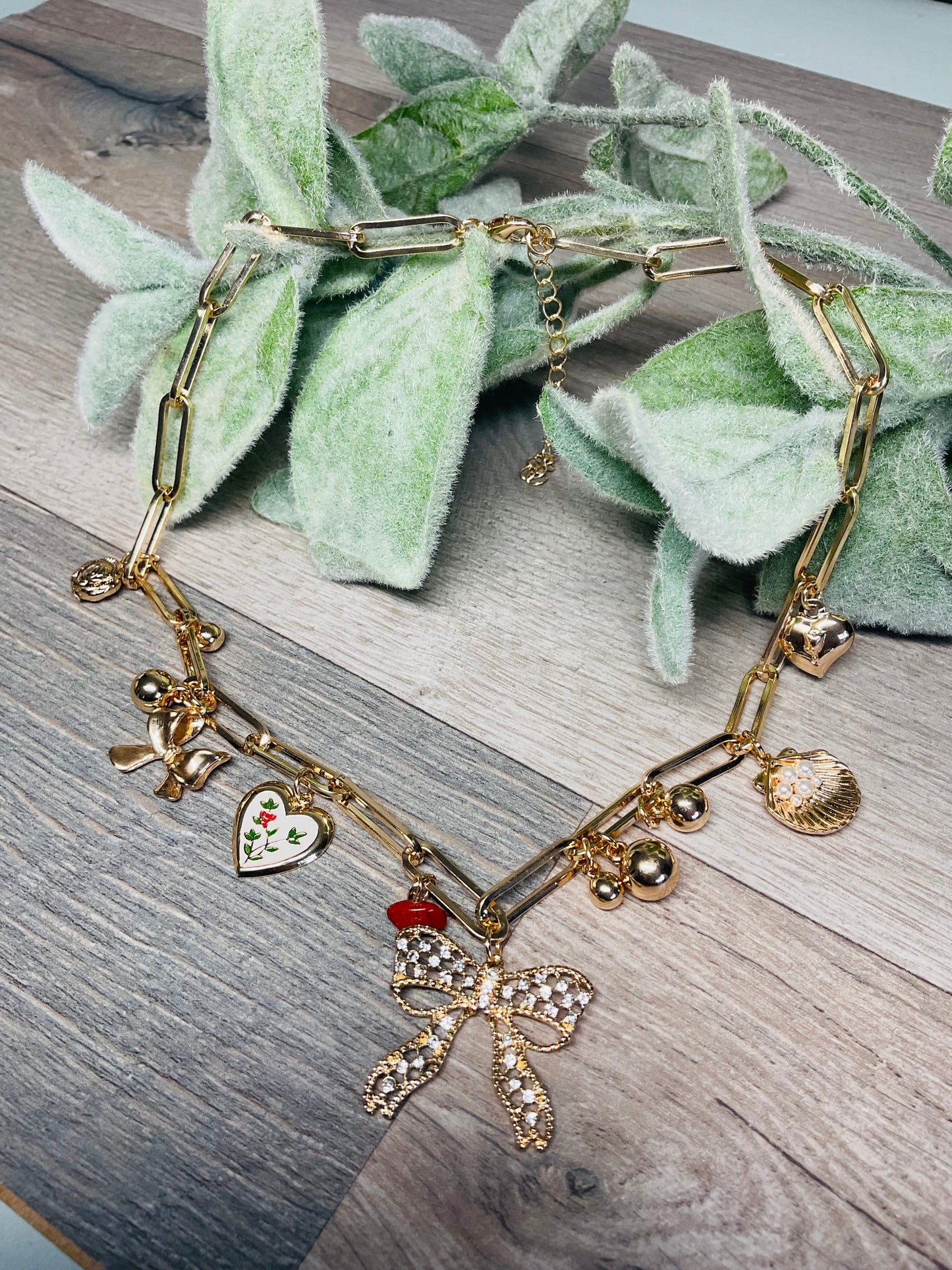 Ribbon Charm Necklace