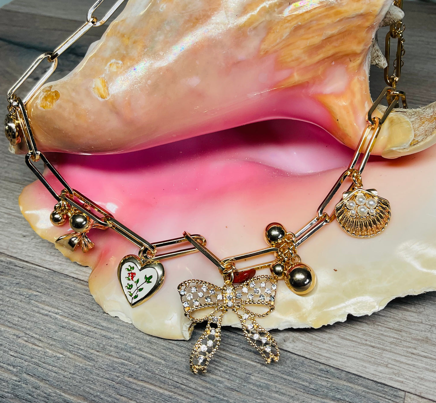 Ribbon Charm Necklace