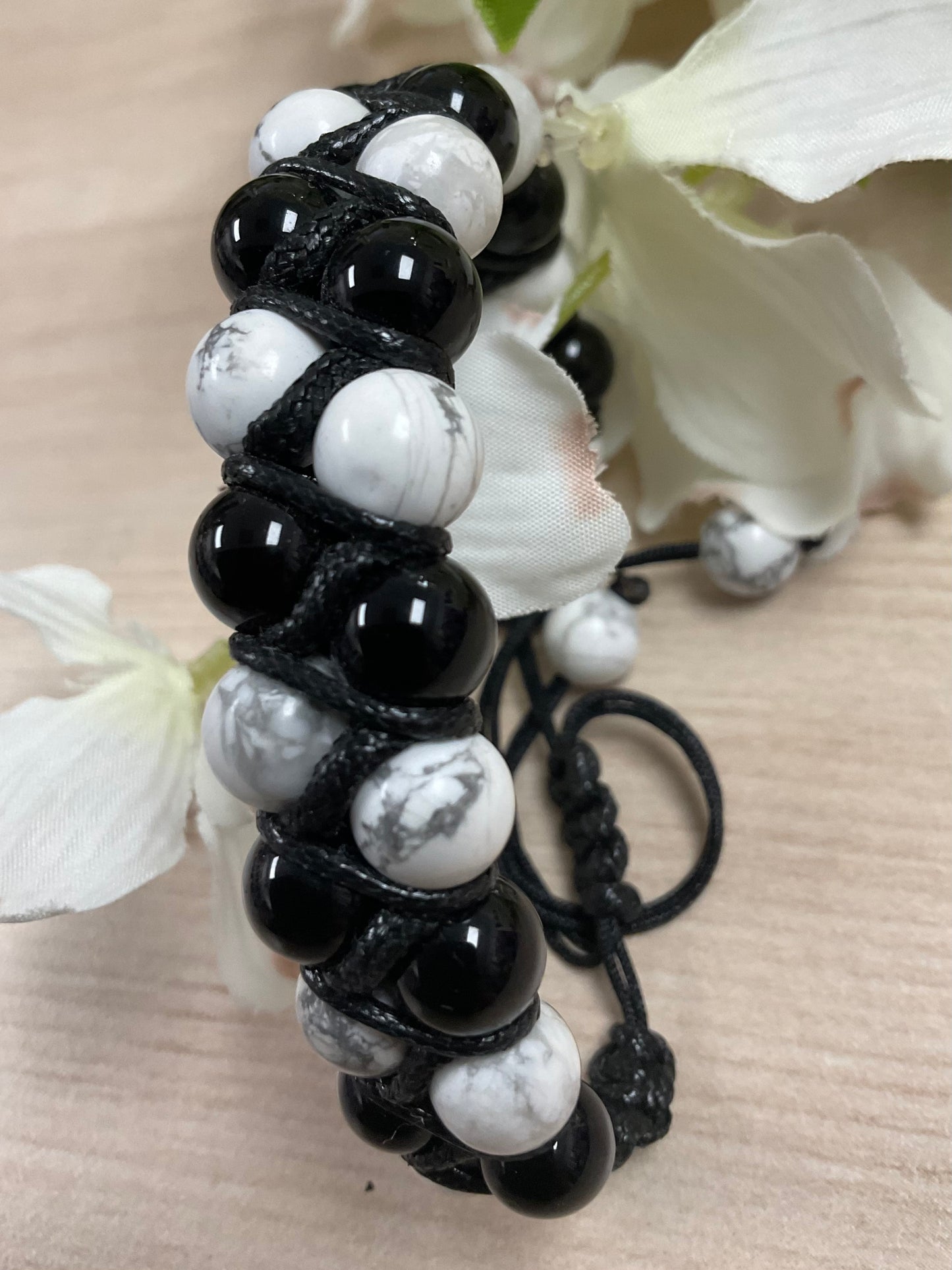 Black Onyx & Howlite Bracelet